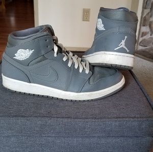Men's Jordan 1 Mid